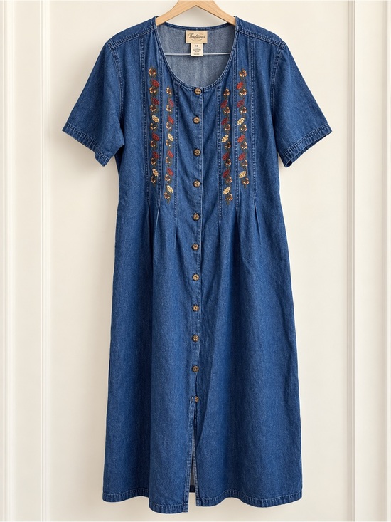 Tradition Dresses & Skirts - Vintage 90s Traditions Embroidered Denim Maxi Dress Size 18